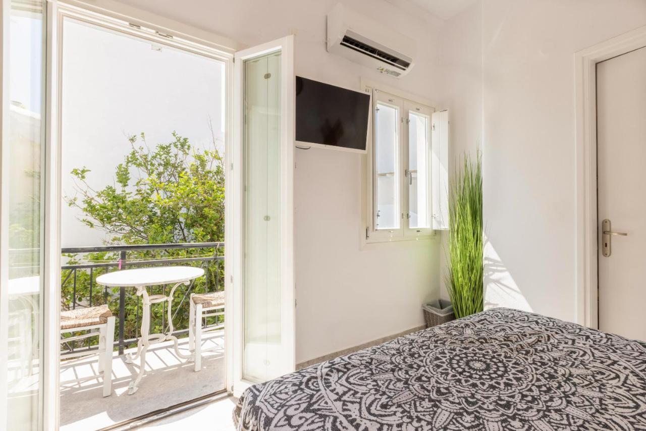 Parosquare Central Suites エクステリア 写真